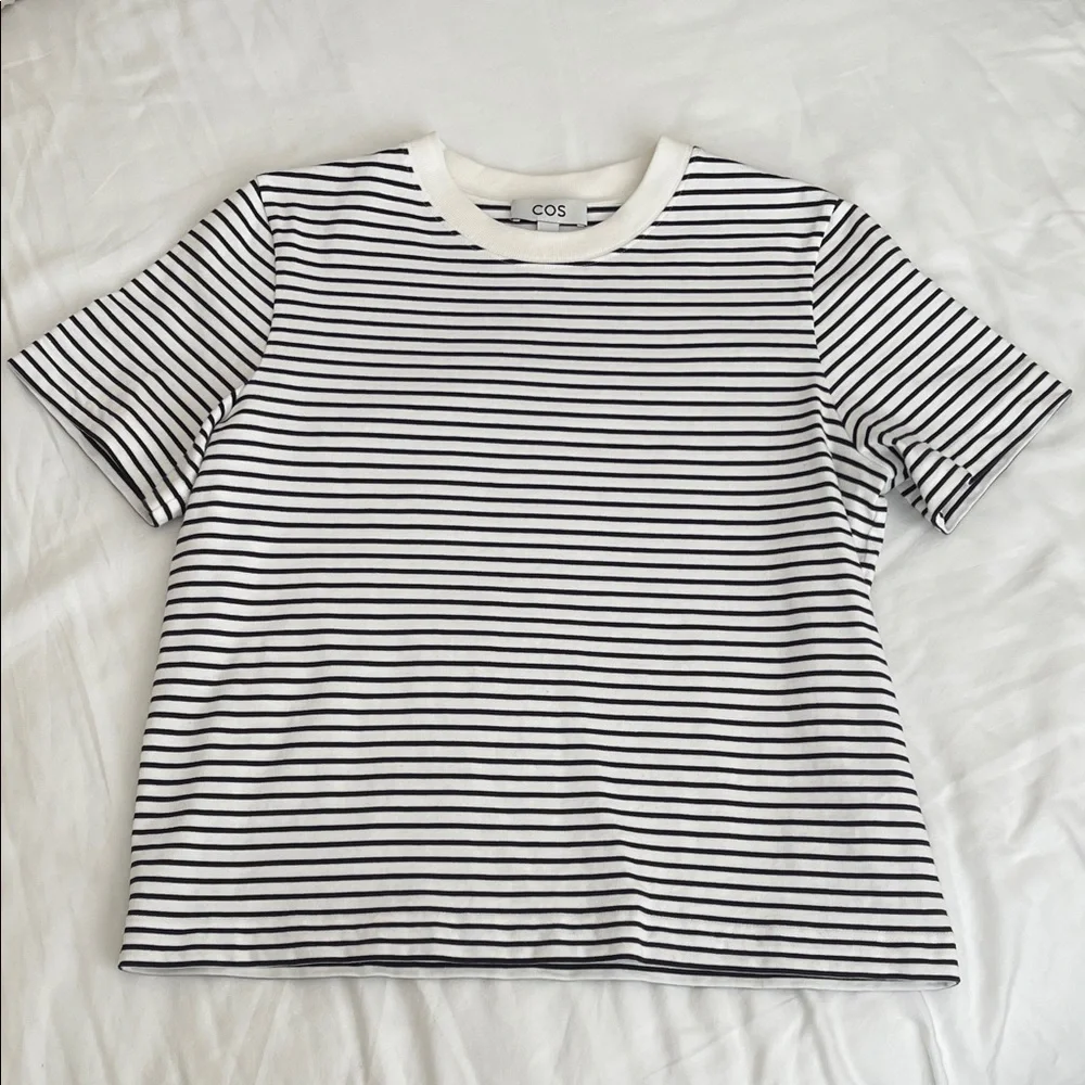 COS Clean Cut Striped Tee - Picture 1 of 3